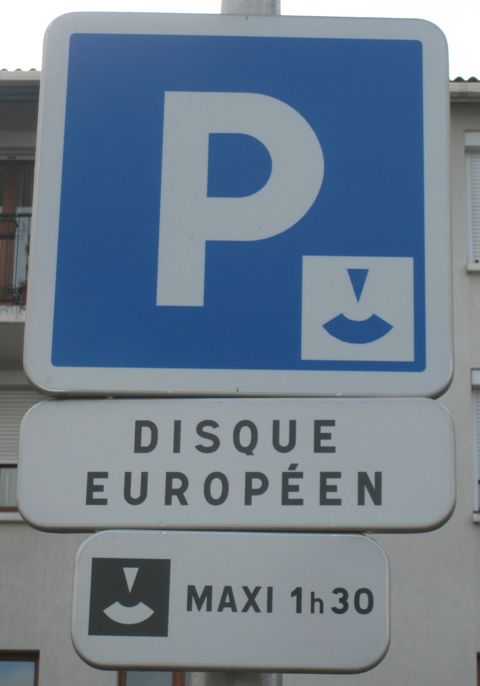 Disque de stationnement pour zone bleue